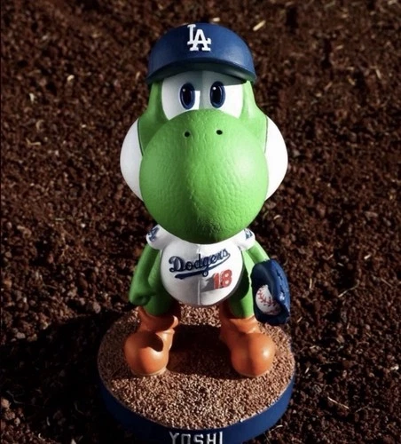 PRESALE🐸🔵 Yoshi Super Mario LA Dodgers Yamamoto Bobblehead SGA 3/31/26 🔵🐸