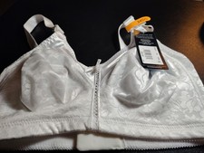 Bali Women's Double Support Spa Closure Wirefree Bra 3372 34DD WHITE NWT