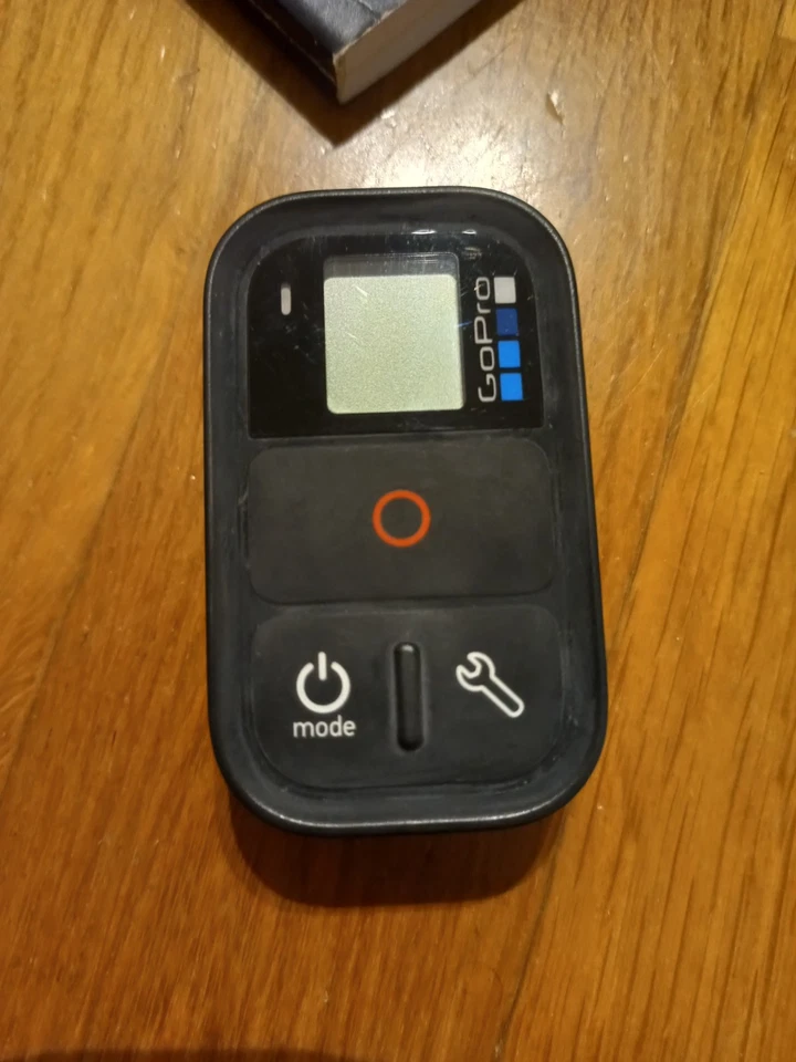 GoPro Hero 4 Black con Remote E Accessori  - Immagine 3 di 3