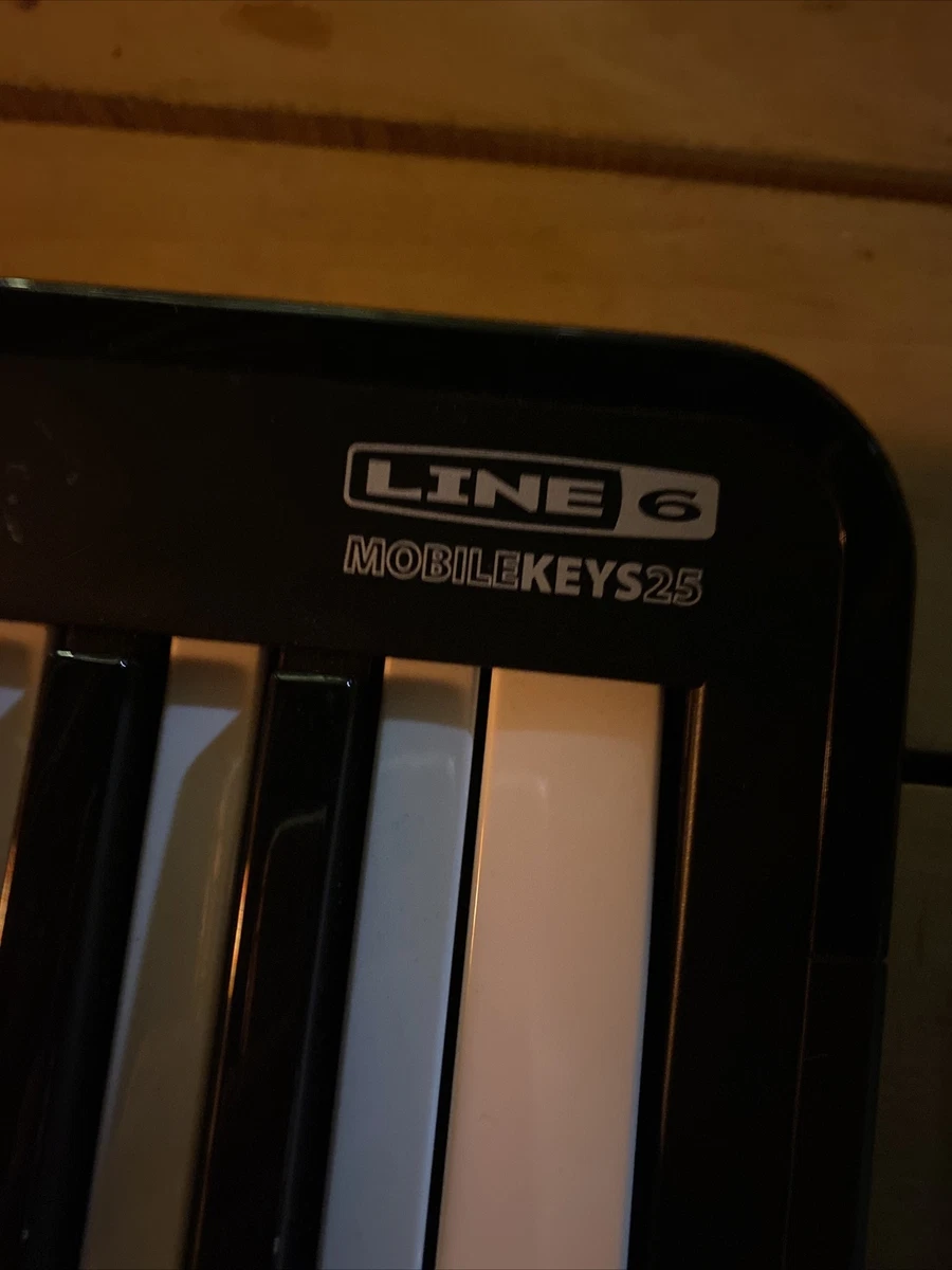 Line 6 Mobile Keys 25 Premium Keyboard Controller With Cable