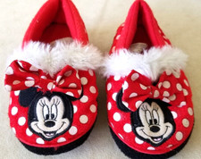 Disney MINNIE MOUSE Red Plush Slippers, XS Girls Size 5/6 Glitter Bow Fur