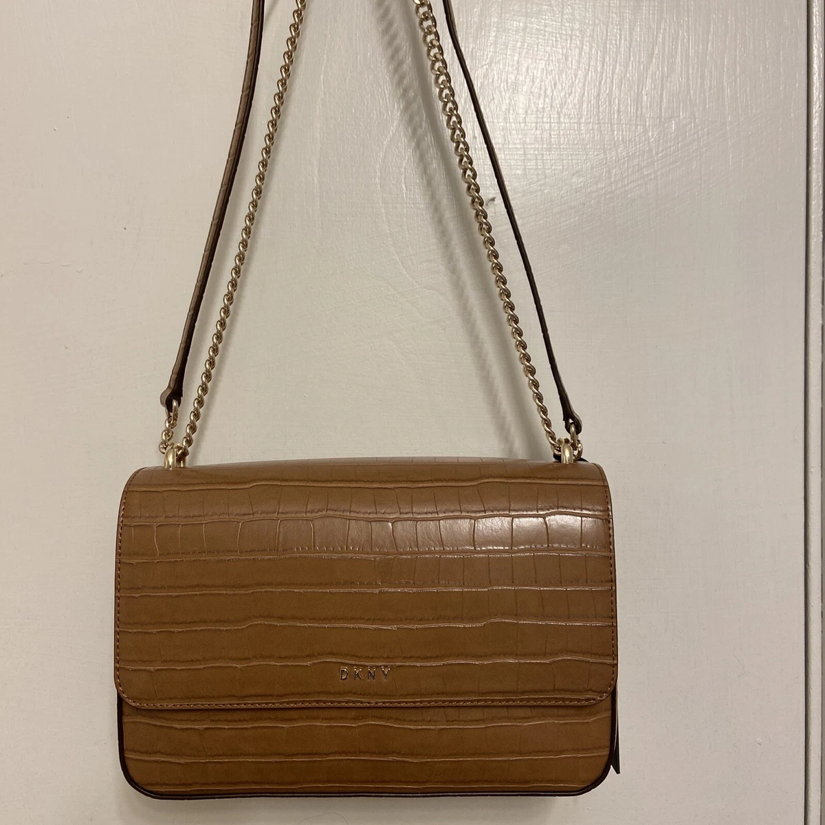 sina md flp shoulder dkny