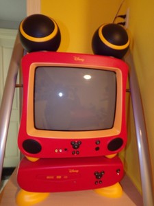 Disney Mickey Mouse Dt1300 C 13 Crt Tv With Dvd Player Dvd00 C Ebay