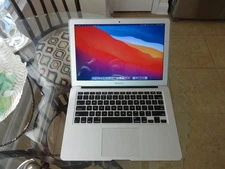 MacBook Air A1466, 1.3 GHz Core i5, 4 GB Ram, 128 GB SSD, MD760LL/A (2013)