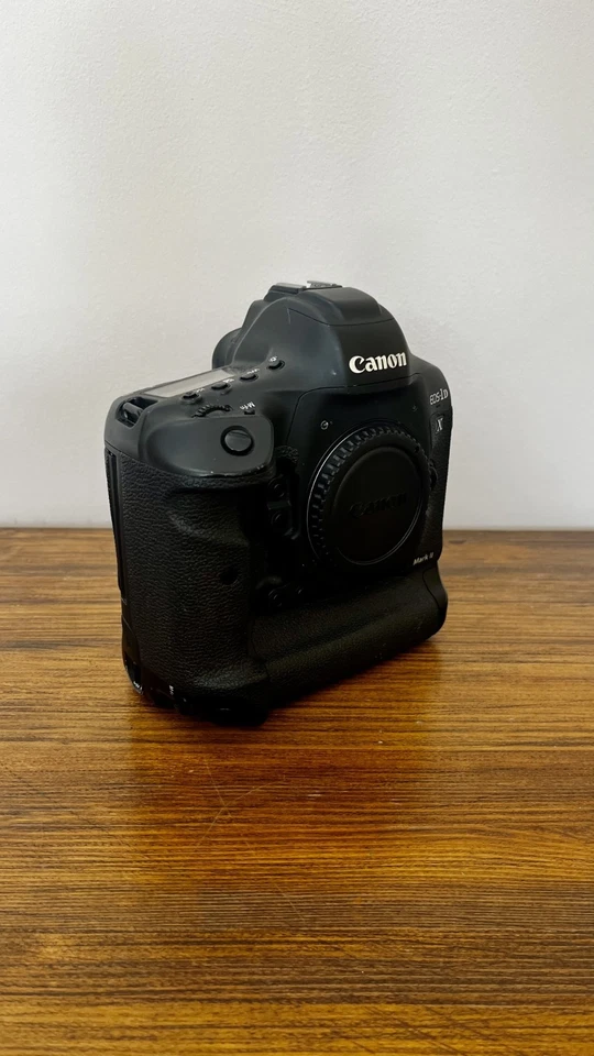 Canon EOS-1D X Mark II, photo 3 of 5