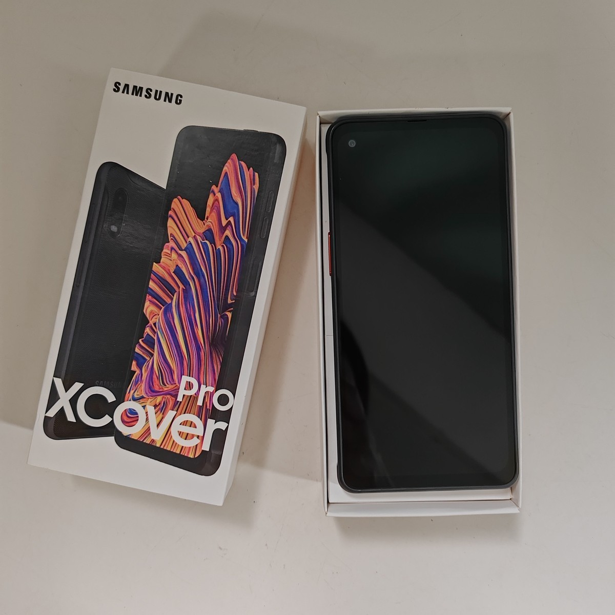 SAMSUNG Galaxy XCover Pro 中古美品 予備バッテリー付 Samsung Galaxy XCover Pro - 64 GB - Black (Unlocked) for