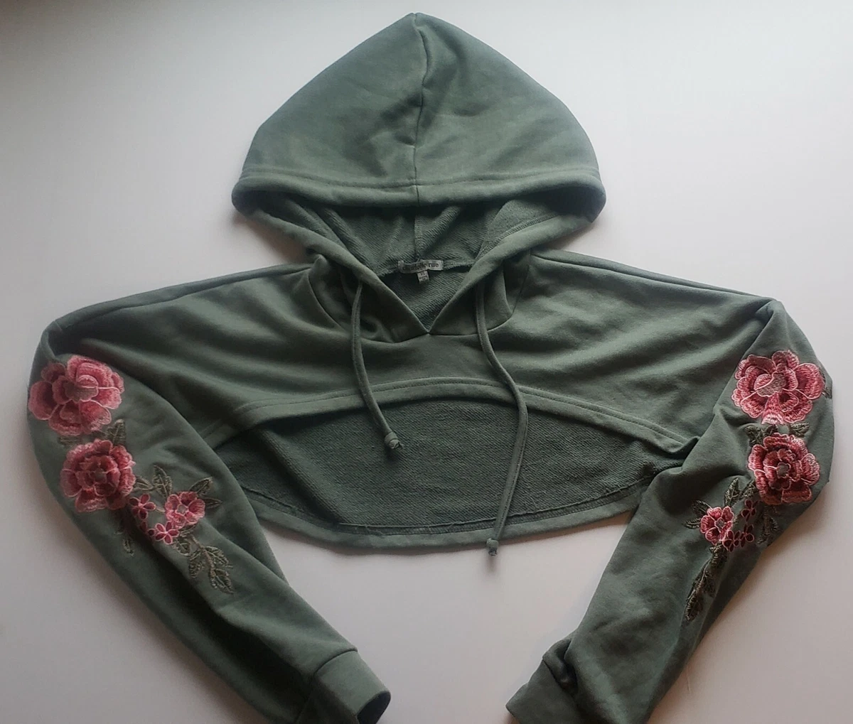 Charlotte russe top cropped hoodie