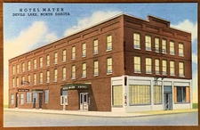 North Dakota, ND, Devils Lake, Hotel Mayer, Mint Linen, ca 1940 Postcard