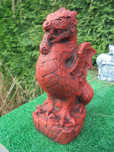 Small Dragon Concrete garden ornament - Picture 14 of 17