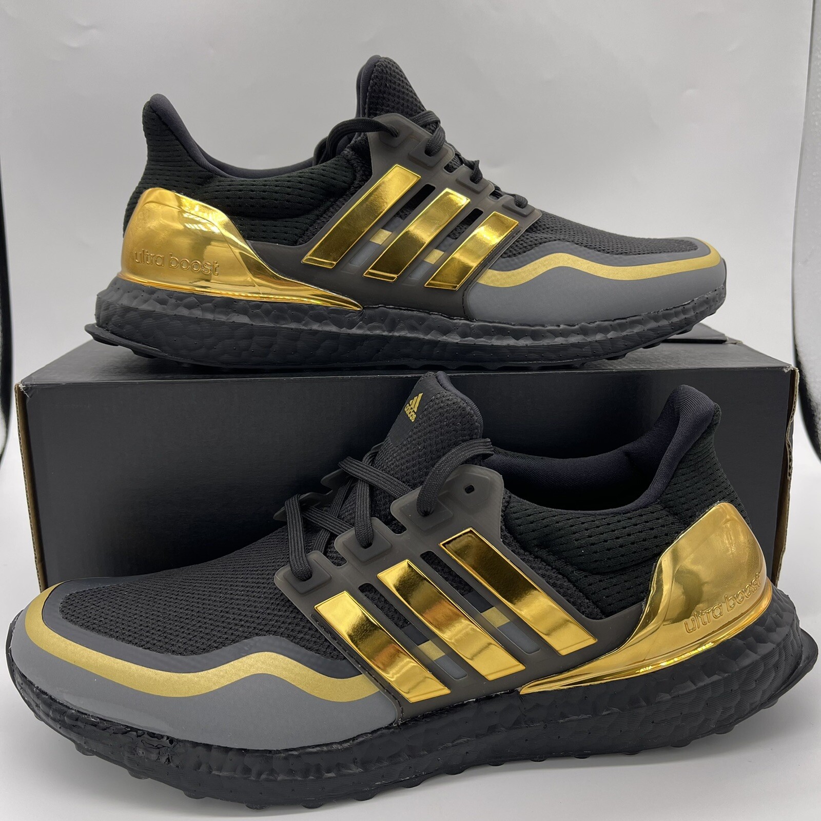 Adidas Mens Ultraboost - Running Shoes Medal/Core Black/Gold Metallic/Grey Size 09.0