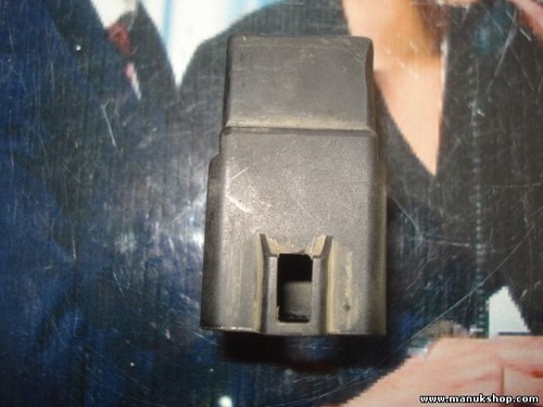 Kühlerlüfter Relais Alfa Romeo Fiat Lancia 46520438 0046520438 V23136A1001X46