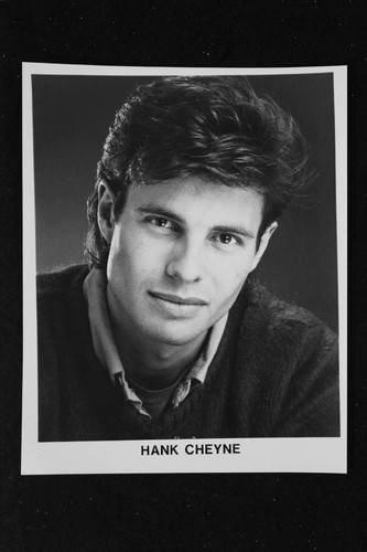 Hank Cheyne - Signed Autograph and Headshot Photo set - Sunset Beach - Picture 4 of 8