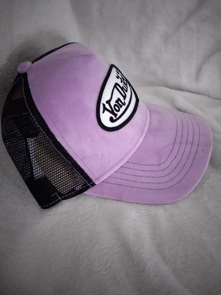 Sombrero de camionero Von Dutch Snapback, terciopelo lavanda (púrpura) con espalda de puré negro Foto 2 de 4