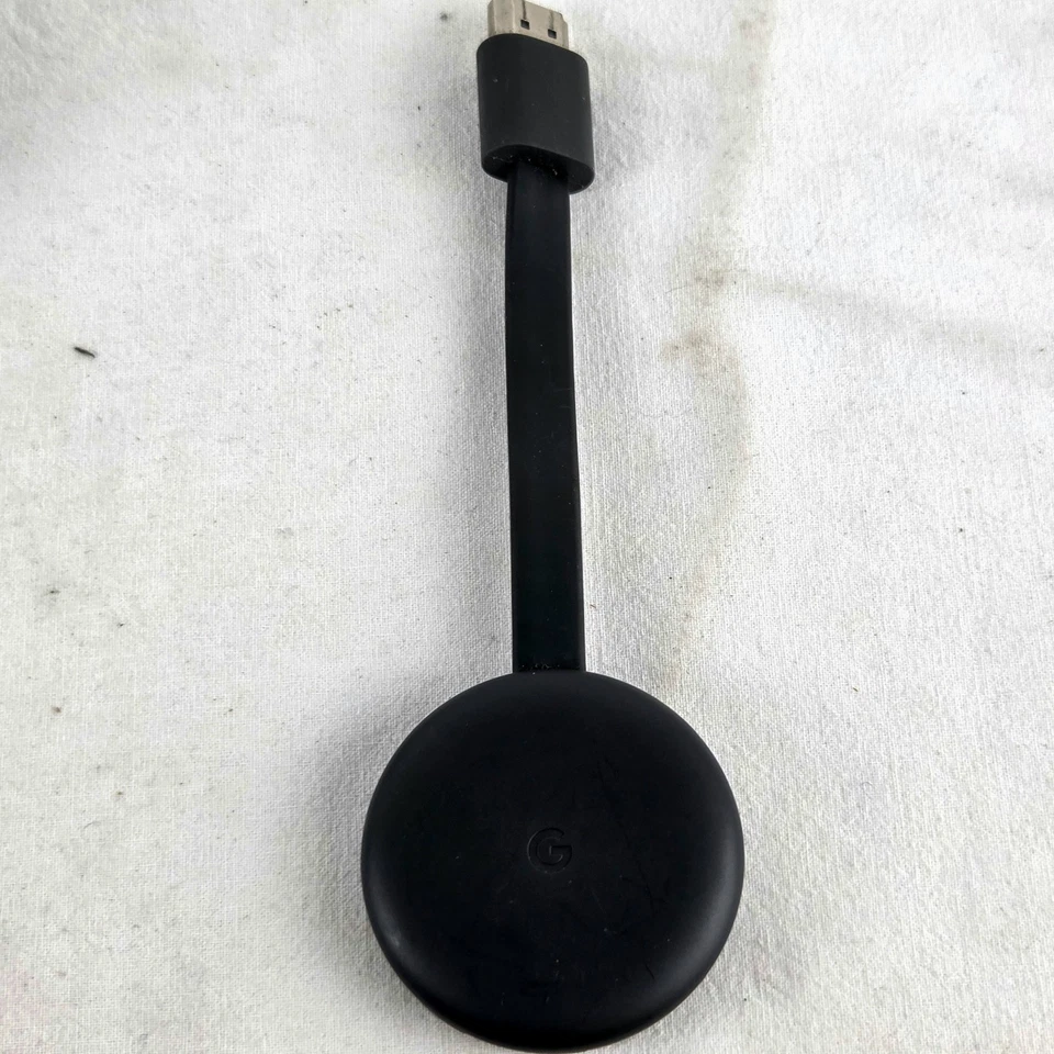 Google Chromecast 3rd Gen NC2-6A5 HDMI TV Streamer Tested w/ Power Adapter - Image 2 of 4