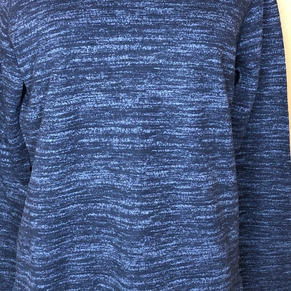 Sudadera Kirkland Signature Negra Nueva S Foto 3 de 4