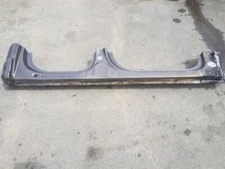 Grey Crew Cab Lower Right Rocker Panel Cut Out | 2017-2020 Ford F250 F350 F450