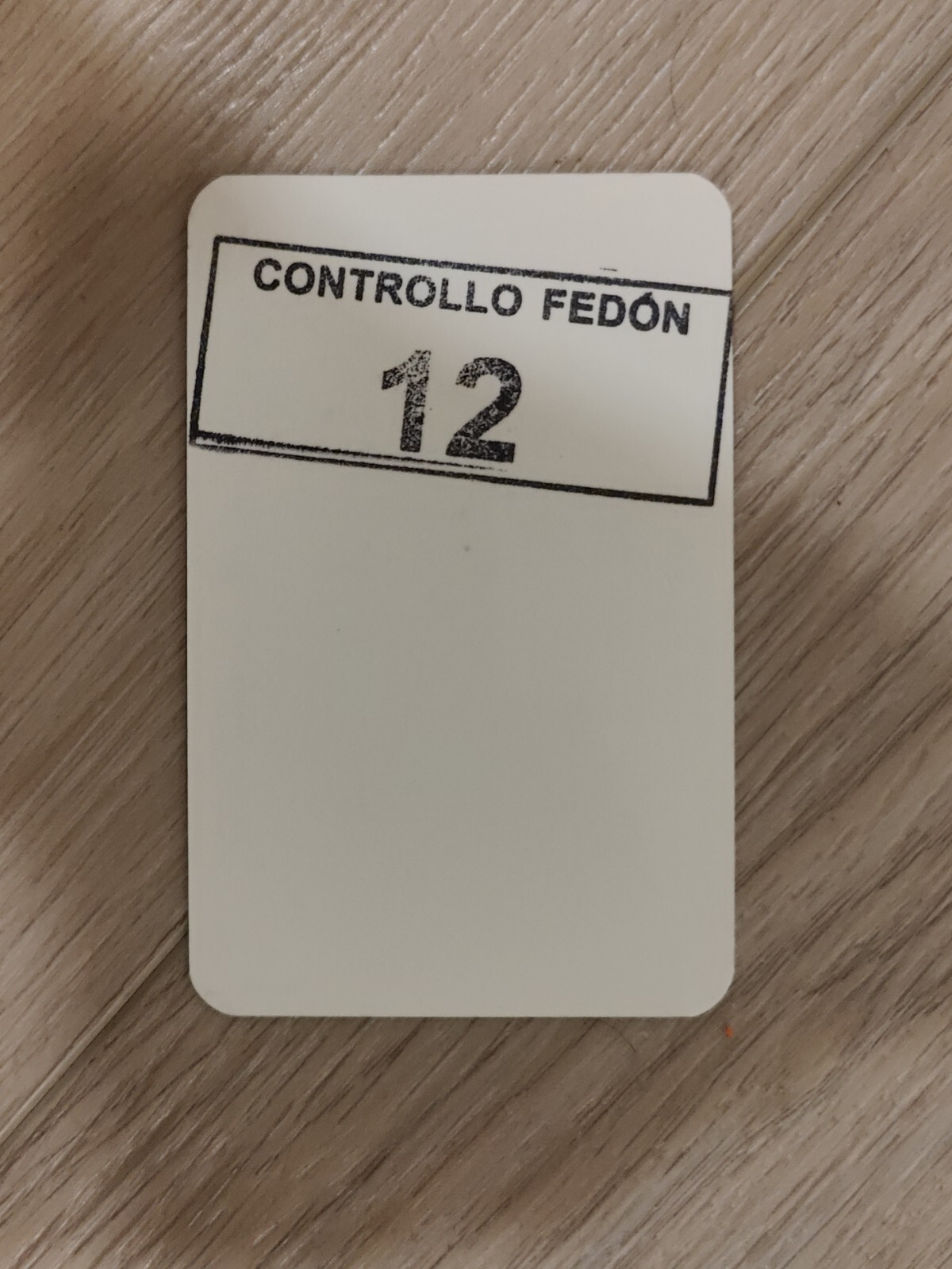 Foto 11 di 14