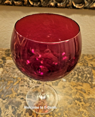 Gorgeous Set of 6 Ruby Red Bubble Wine Glasses   Bold Elegance for Celebrations