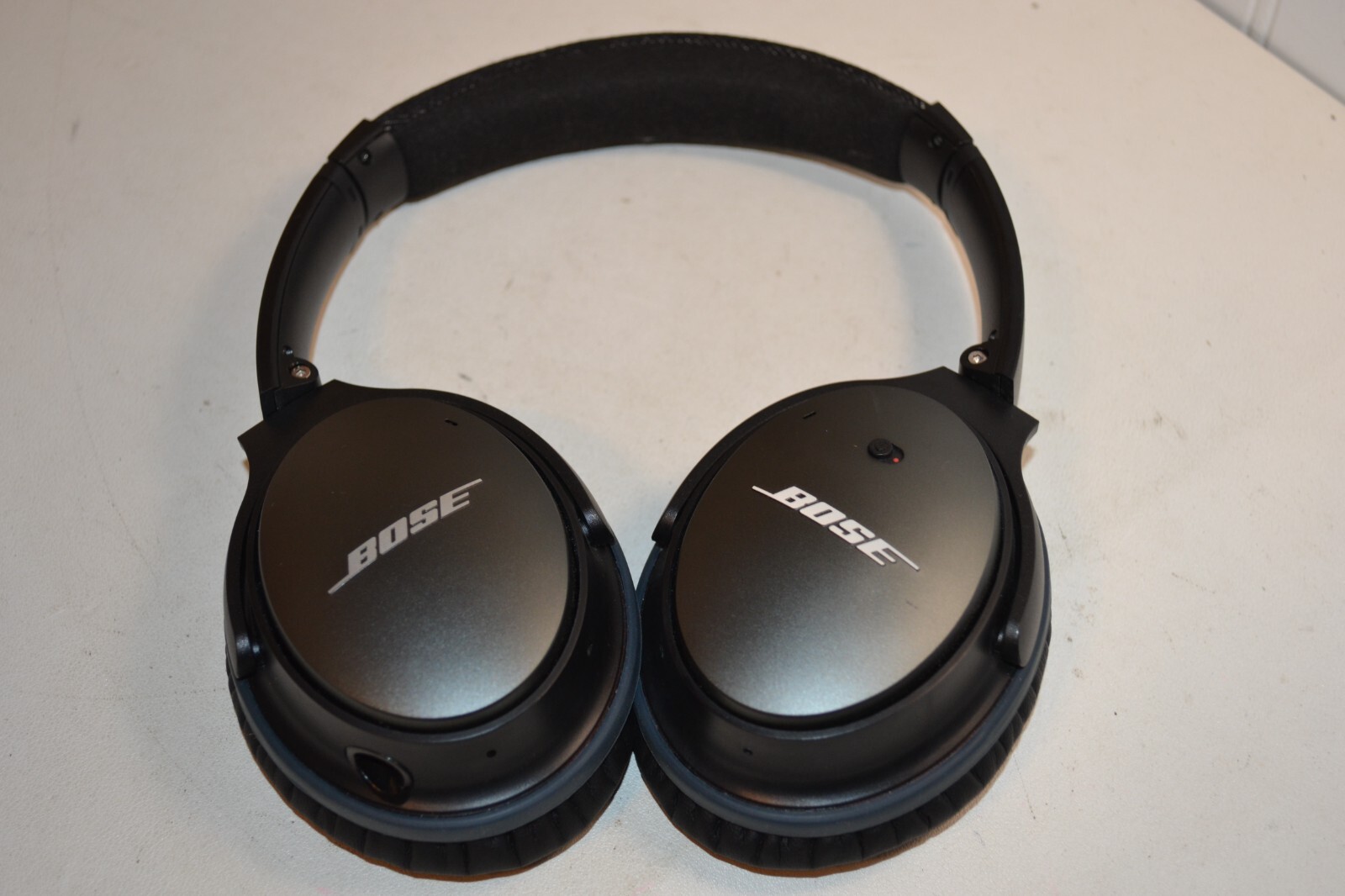Genuine Bose Noise Cancelling Headphones - Black, Battery-Powered, Premium Sound Quality, Comfortable Fit, Wireless Audio Experience-image