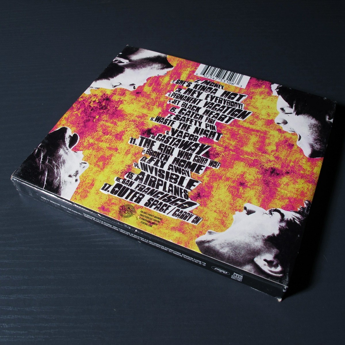 5 Seconds Of Summer - Sounds Good Feels Good US CD+3 Track Deluxe