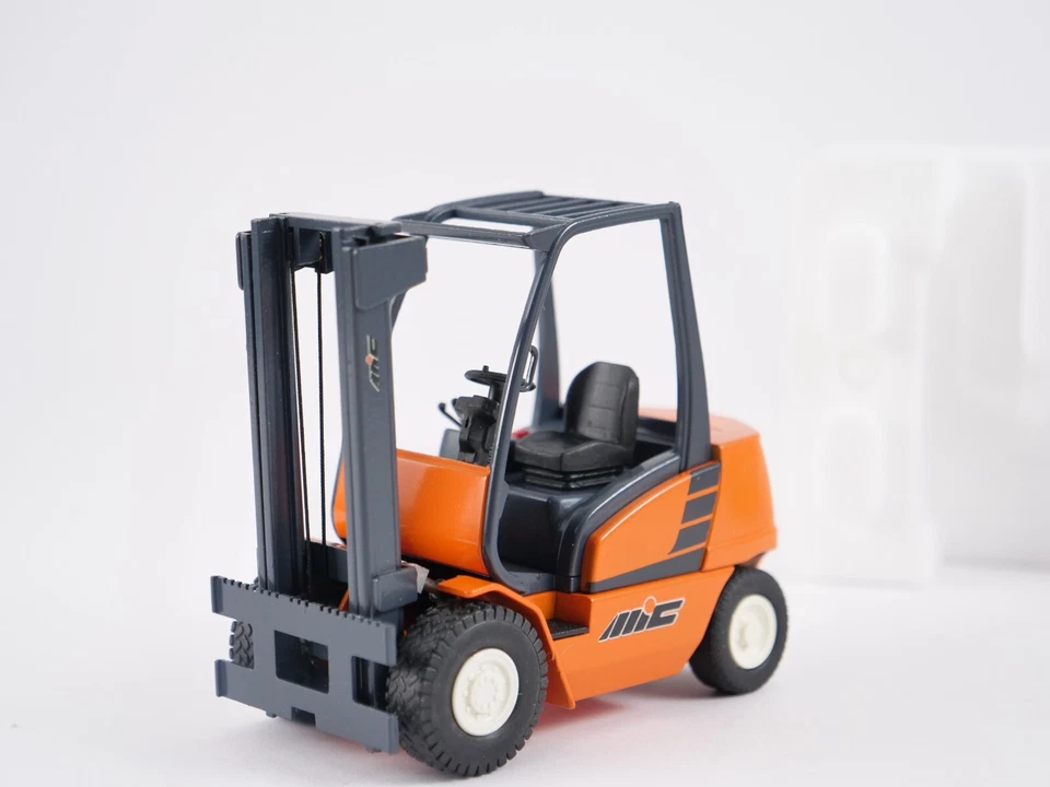 Conrad 1/25 Modello 2977 - Immagine 2 di 4