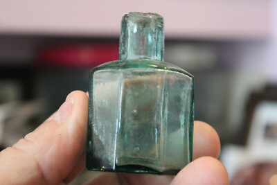 Antique, Teal, Octagon, Sheared Rim, Ink Well, Item # A - 4829