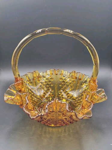 Vintage Fenton Colonial Hobnail Bernstein Glaskorb 1960er Jahre gerüschte Kante