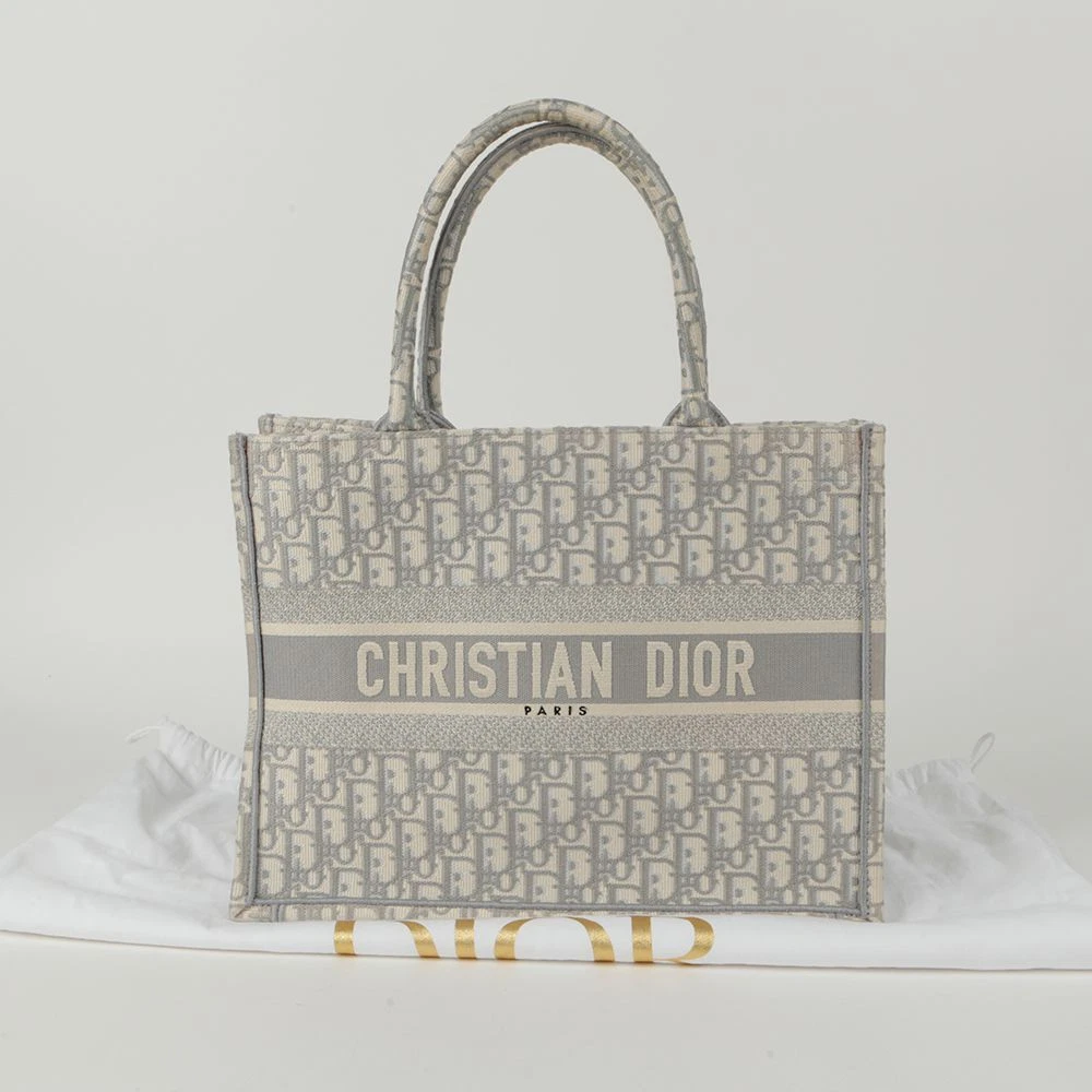 Sac fourre tout moyen Dior M1296ZRIW 114633729