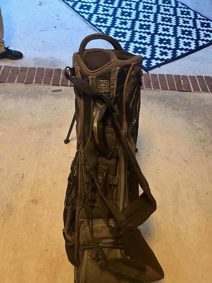 OGIO Stand Golf Bag System 8 Way Divider~Double Strap~Ball Pocket~Black - Image 3 of 4