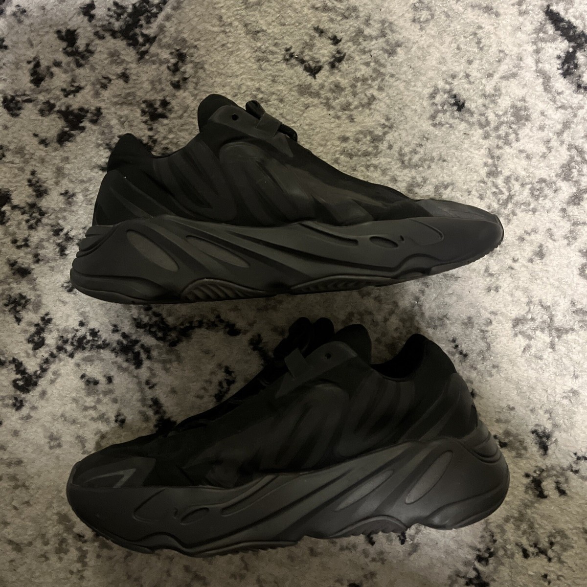 Yeezy Boost 700 V2 Yeezy Mnvn Triple Black Adidas Yeezy Boost 700 