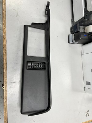 ccm46165749ページ GENUINE OEM INTERNATIONAL LT INSTRUMENT PANEL TRIM 3765257C93