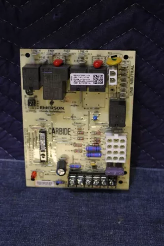 Emerson Goodman PCBBF112S C183115748 Furnace Control Circuit Board REV A
