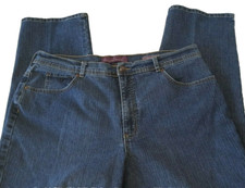 Gloria Vanderbilt Amanda Women's Jeans Size 18 Stretch Straight Leg 36/30