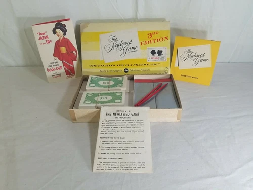 Vintage 1969 Hasbro The Newlywed Game 3rd Edition Bonus Japan Promotion 2615