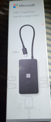 Microsoft USB-C Travel Hub Black Model 1941 USB Typ-A, C, VGA, HMMI, Ethernet