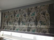 Large Roman Blind grey, teal, green & white