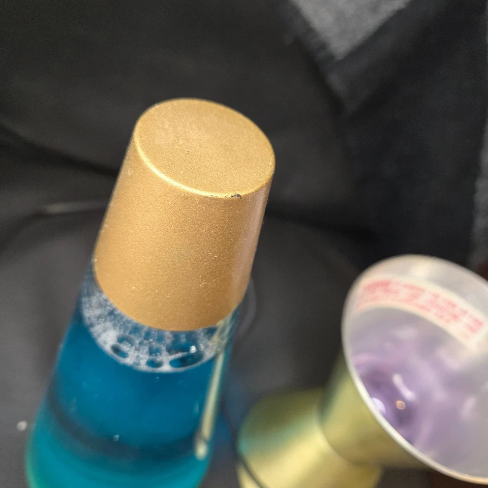 Vintage Lava Lite Lamp Model 8103 Blue Liquid White Wax Gold Base Box USA Decor - Image 4 of 4