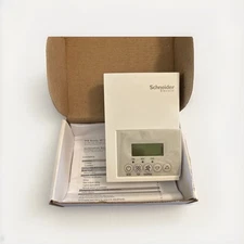 NEW HVAC Schneider Electric SE7300C5045 H Room Fan Coil Controller Thermostat
