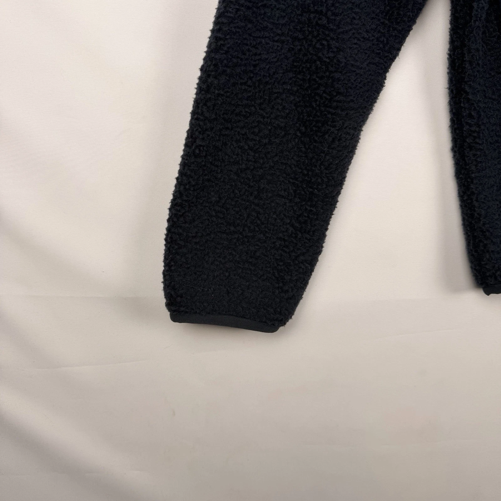 Vuori Idyllwild Sherpa Jacket Men's Size Large Navy Blue Full Zip Logo - product detail image 5