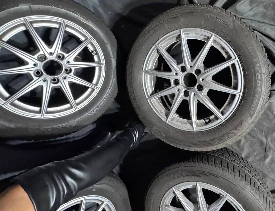 Original Mercedes A B CLA Klasse 16 Zoll 205 60 R16 Winterräder A1774011100 - Bild 2 von 4