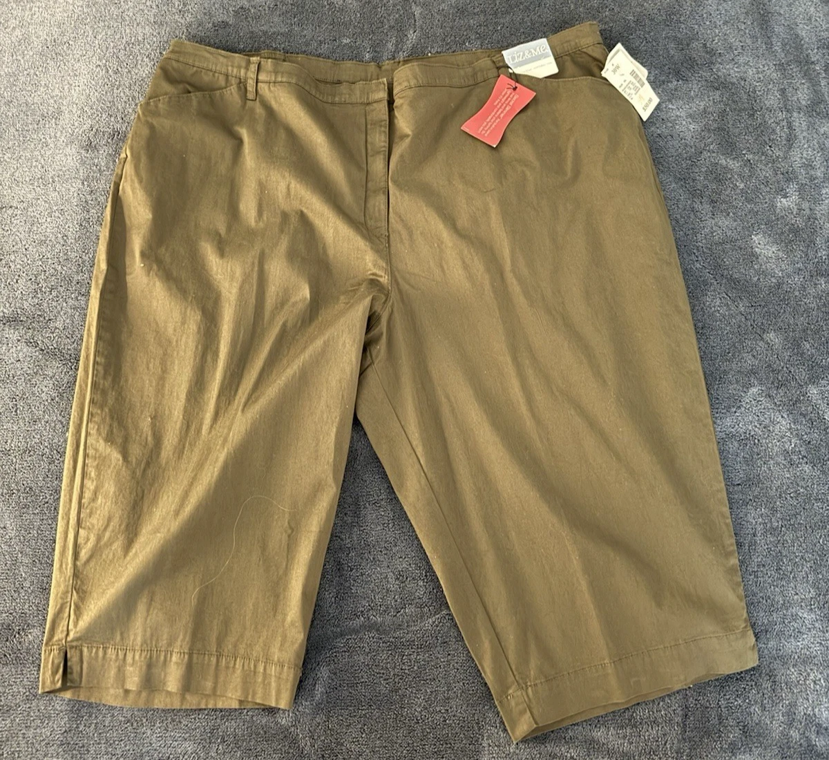 Liz & Me Secret Slimmer Womens Capri Pants 30W Brown Stretch NWT Plus Size