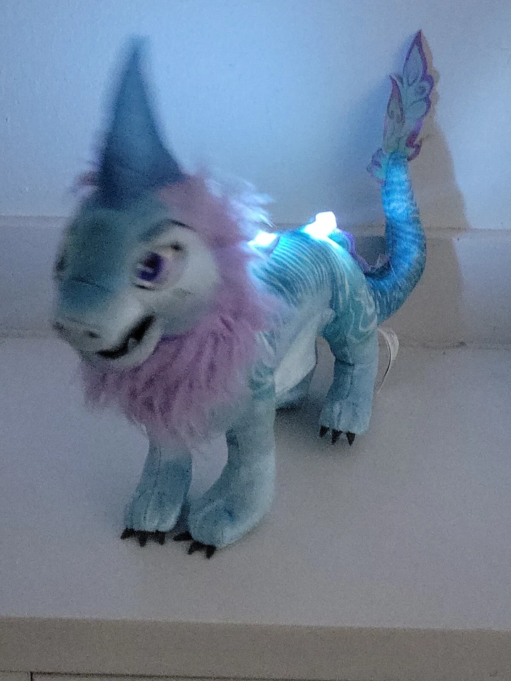 DISNEY Raya And The Last Dragon Movie SISU 14" TALKING Stuffed Blue Plush 2021 — 第 3/4 张图片