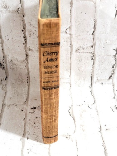 Cherry Ames Nurse Series Helen Wells Hardcover Senior Nurse NO Dust-jacket - Imagen 8 de 8