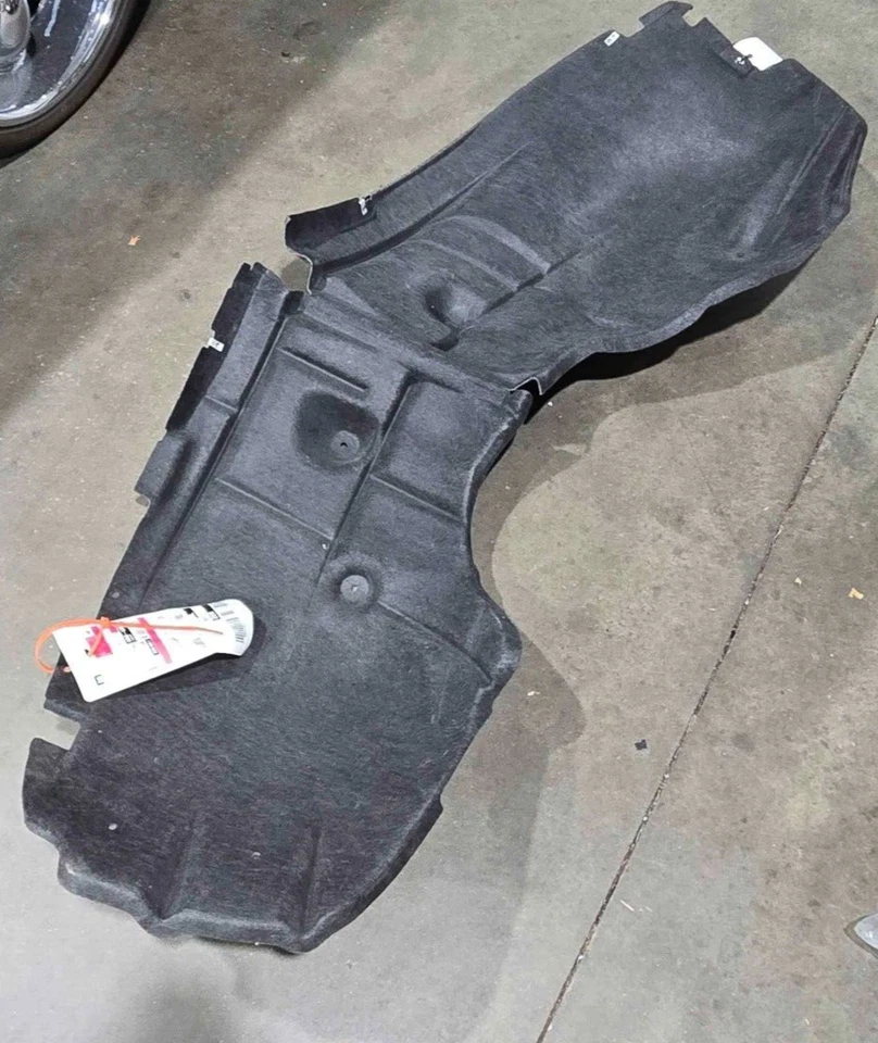 Chevrolet Silverado 1500 2022-2024 guardabarros forro de rueda nueva pieza OEM 85594208 Foto 4 de 4