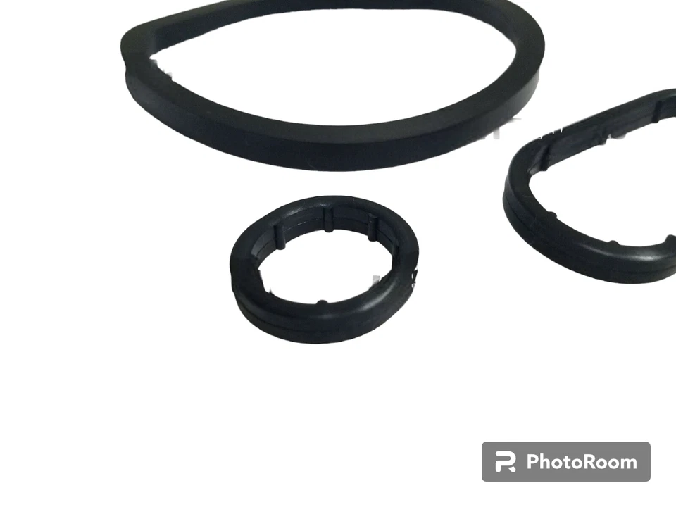Engine Oil Cooler Seal KIT 112 184 99 61 CRP for Mercedes C280 ML320 CL500 - Image 2 of 2