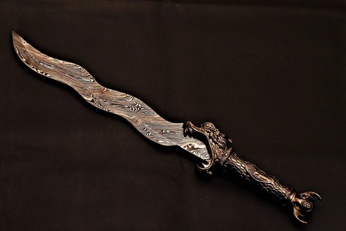 Handcrafted Damascus Steel Sword With Amazing Casted Metal Handle&Leather Sheath - Picture 2 of 7