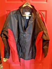 Vintage Windbreaker Jacket Hanes Her Way Size Extra Large Nylon Black Red Lined