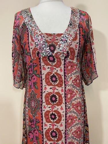 Stunning Silk Dress Size 12 - Picture 2 of 11