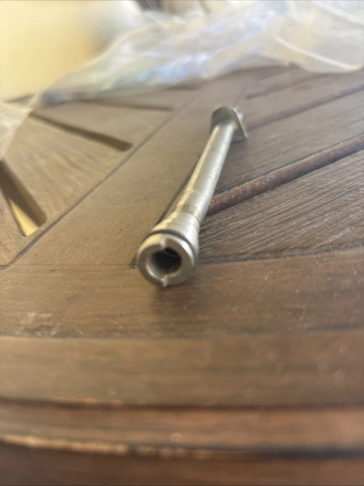 Conjunto de tubo de presión de aceite 511860 Foto 3 de 4