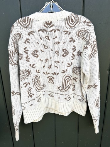 American Eagle Paisley brown and tan cardigan sweater NWT Size M - Picture 4 of 4